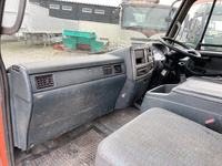 UDトラックスコンドルミキサー車（コンクリートミキサー）中型（4t）[写真33]