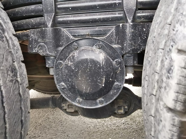 三菱ふそうスーパーグレートミキサー車（コンクリートミキサー）大型（10t）[写真15]