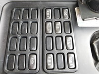 三菱ふそうスーパーグレートミキサー車（コンクリートミキサー）大型（10t）[写真30]