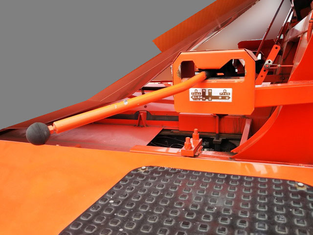 三菱ふそうスーパーグレートミキサー車（コンクリートミキサー）大型（10t）[写真05]