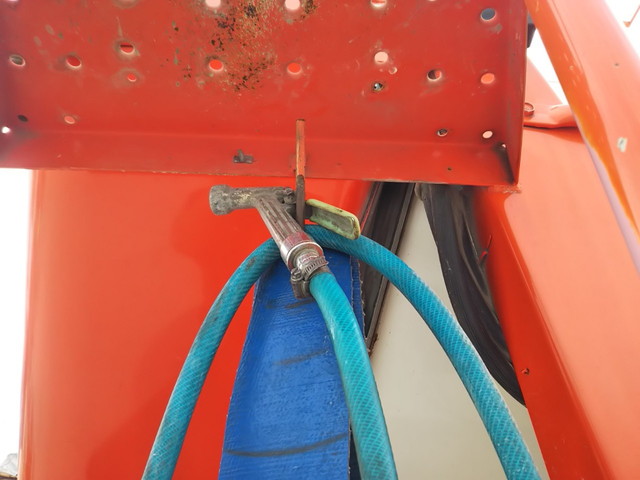 三菱ふそうスーパーグレートミキサー車（コンクリートミキサー）大型（10t）[写真07]