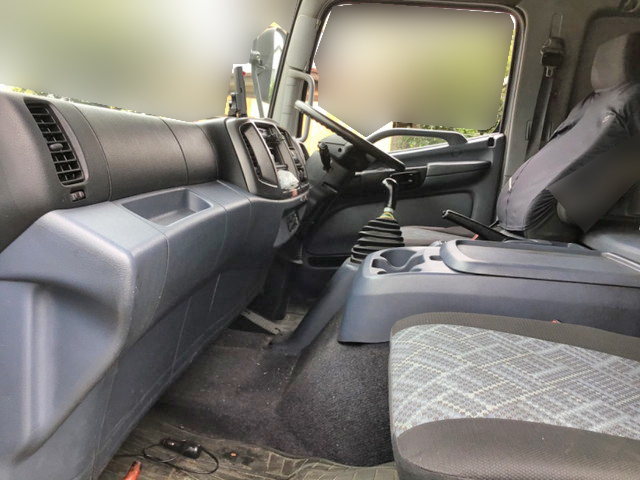 日野レンジャーアルミバン中型（4t）[写真26]