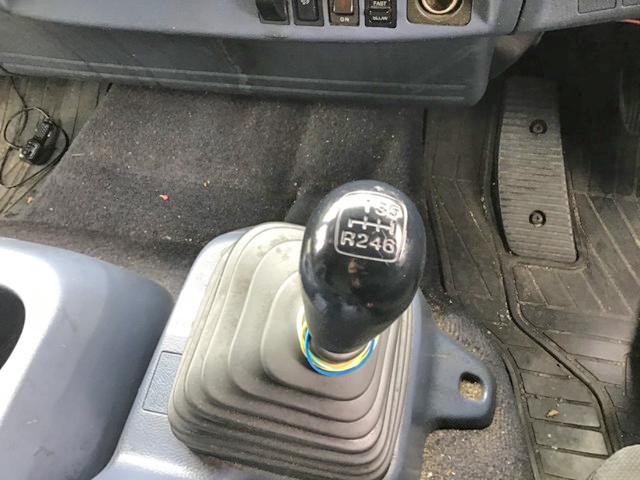 日野レンジャーアルミバン中型（4t）[写真31]