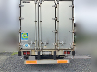 日野レンジャーアルミバン中型（4t）[写真05]