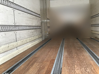 日野レンジャーアルミバン中型（4t）[写真07]