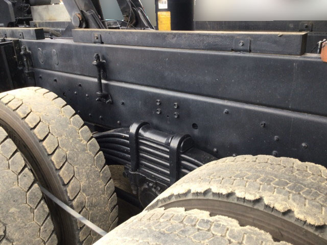 いすゞギガダンプ大型（10t）[写真11]