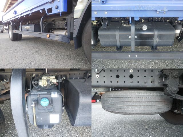 三菱ふそうキャンター平ボディ小型（2t・3t）[写真18]