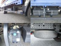 三菱ふそうキャンター平ボディ小型（2t・3t）[写真18]