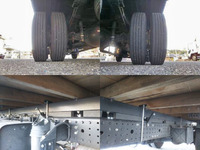 三菱ふそうキャンター平ボディ小型（2t・3t）[写真20]