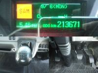 三菱ふそうキャンター平ボディ小型（2t・3t）[写真34]