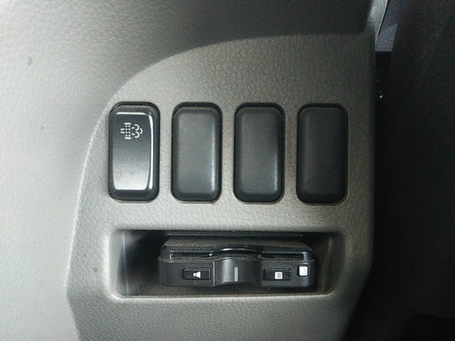 三菱ふそうキャンター平ボディ小型（2t・3t）[写真37]