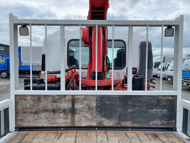 いすゞフォワードクレーン4段増トン（6t・8t）[写真17]