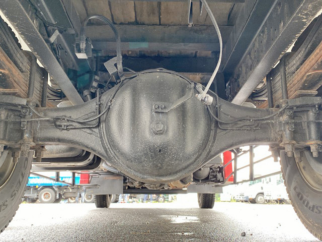 いすゞフォワードクレーン4段増トン（6t・8t）[写真25]