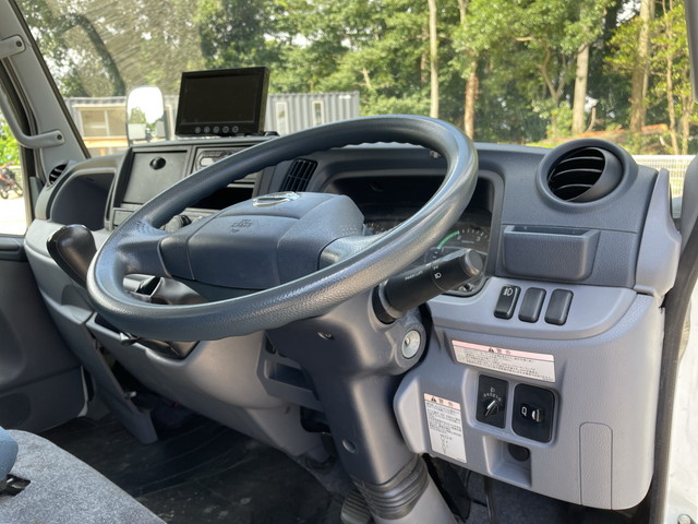 日産アトラスアルミバン小型（2t・3t）[写真30]