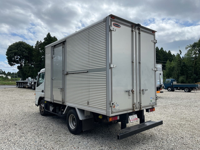 日産アトラスアルミバン小型（2t・3t）[写真04]