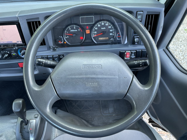 マツダタイタン平ボディ小型（2t・3t）[写真32]