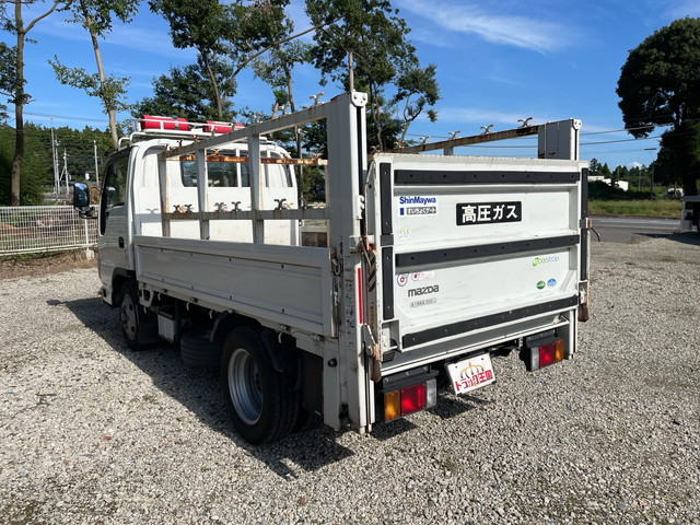 マツダタイタン平ボディ小型（2t・3t）[写真04]