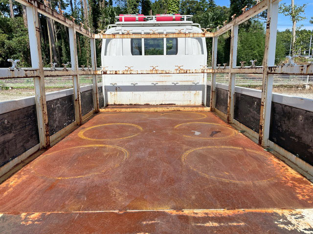 マツダタイタン平ボディ小型（2t・3t）[写真13]