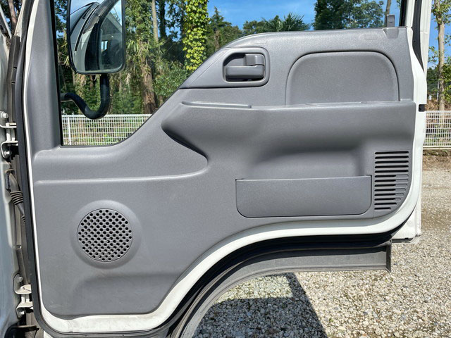 マツダタイタン平ボディ小型（2t・3t）[写真28]