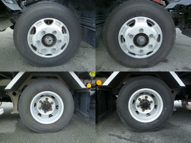 いすゞフォワード冷凍車（冷蔵車）中型（4t）[写真25]