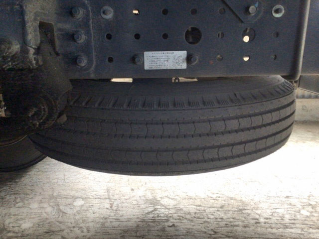 三菱ふそうキャンタークレーン4段小型（2t・3t）[写真11]