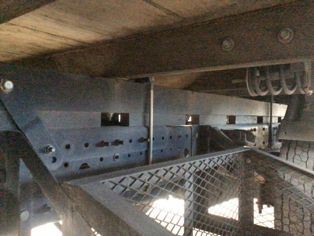 三菱ふそうキャンタークレーン4段小型（2t・3t）[写真12]