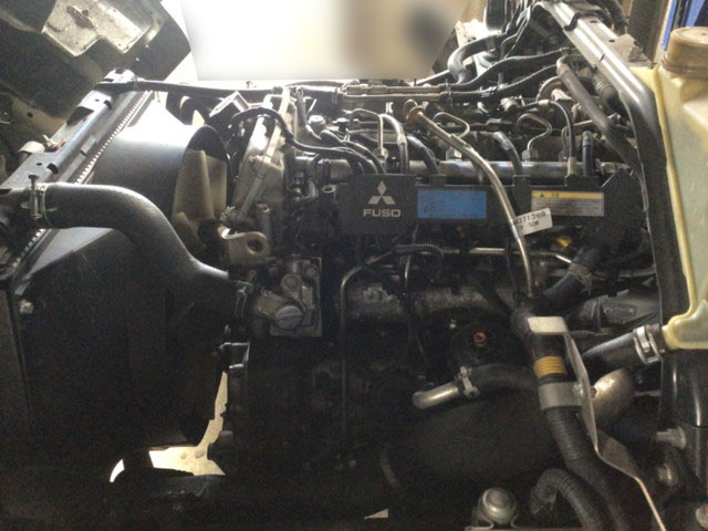 三菱ふそうキャンタークレーン4段小型（2t・3t）[写真17]