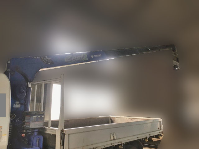 三菱ふそうキャンタークレーン4段小型（2t・3t）[写真05]