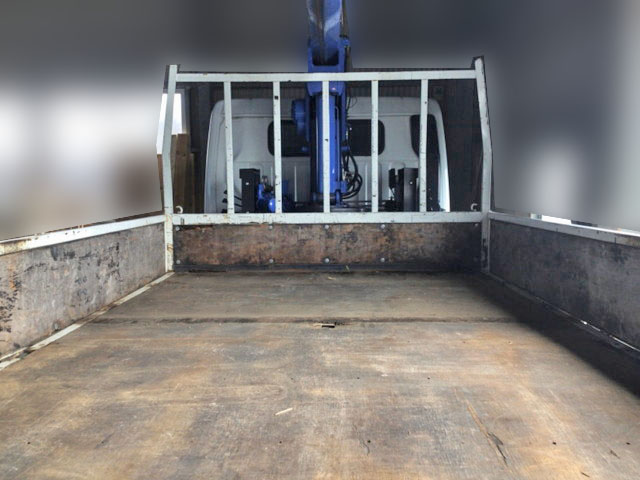 三菱ふそうキャンタークレーン4段小型（2t・3t）[写真06]