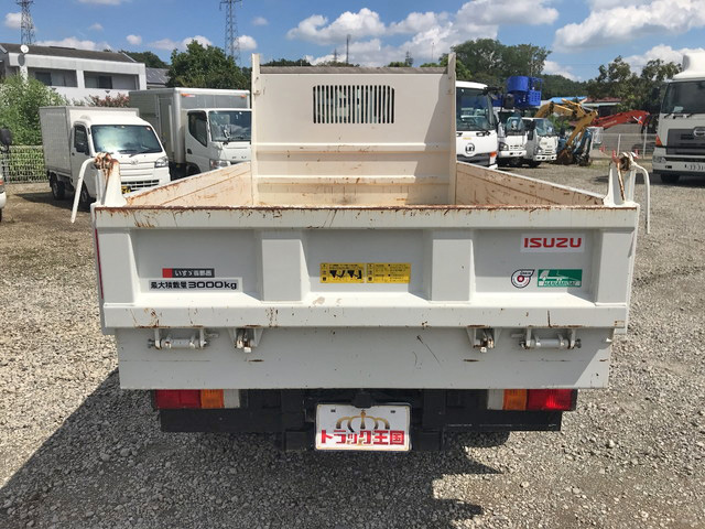 いすゞエルフローダーダンプ小型（2t・3t）[写真11]