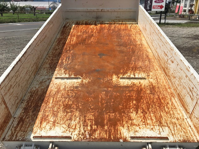 いすゞエルフローダーダンプ小型（2t・3t）[写真14]