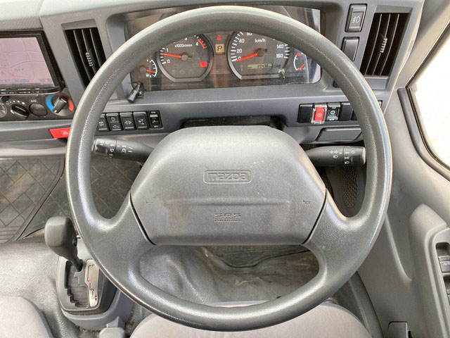 マツダタイタン平ボディ小型（2t・3t）[写真34]