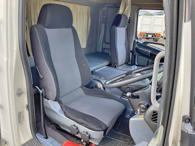 日野レンジャーアルミブロック増トン（6t・8t）[写真29]