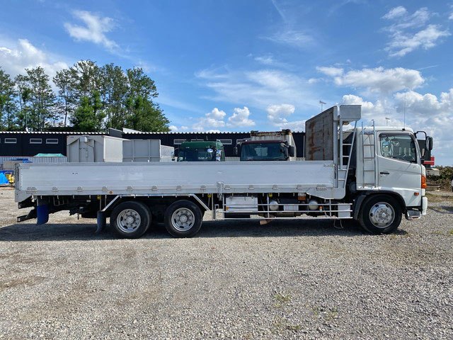 日野レンジャーアルミブロック増トン（6t・8t）[写真06]