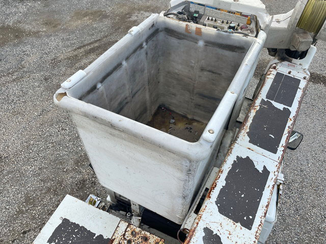 日産アトラス高所作業車小型（2t・3t）[写真10]