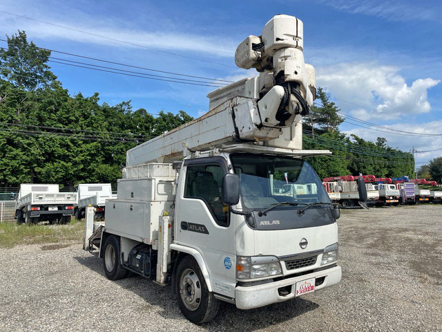 日産アトラス高所作業車小型（2t・3t）[写真03]