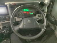 三菱ふそうキャンターダブルキャブ（Wキャブ）小型（2t・3t）[写真14]