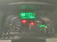 三菱ふそうキャンターダブルキャブ（Wキャブ）小型（2t・3t）[写真15]