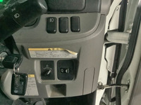 三菱ふそうキャンターダブルキャブ（Wキャブ）小型（2t・3t）[写真19]