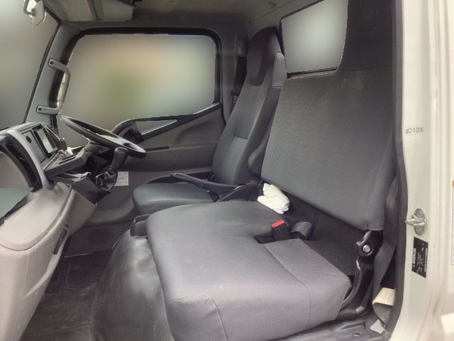 三菱ふそうキャンターダンプ小型（2t・3t）[写真17]