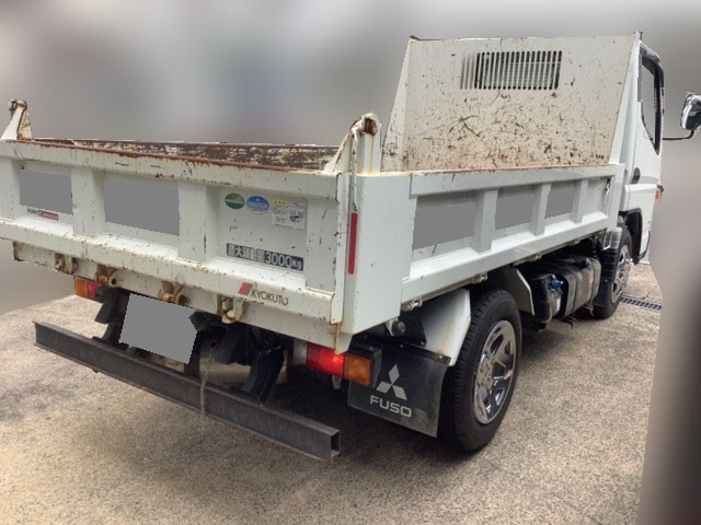 三菱ふそうキャンターダンプ小型（2t・3t）[写真02]