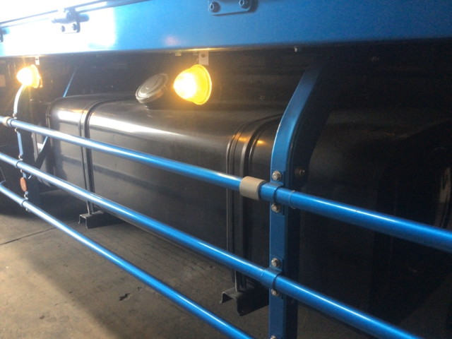 日野プロフィアアルミウイング大型（10t）[写真07]