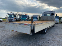 三菱ふそうファイターアルミブロック中型（4t）[写真10]