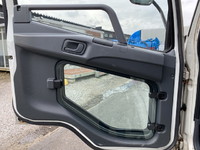 三菱ふそうファイターアルミブロック中型（4t）[写真23]