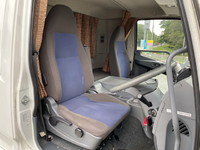 三菱ふそうファイターアルミブロック中型（4t）[写真26]