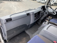 三菱ふそうファイターアルミブロック中型（4t）[写真27]