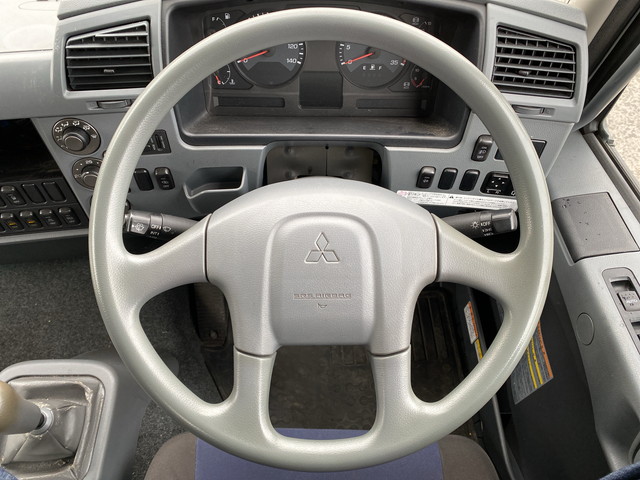 三菱ふそうファイターアルミブロック中型（4t）[写真30]