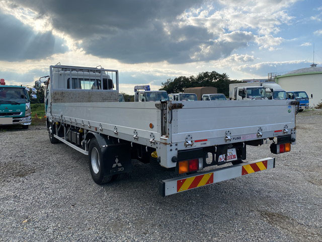 三菱ふそうファイターアルミブロック中型（4t）[写真04]