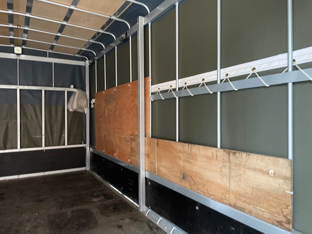 いすゞエルフ幌車小型（2t・3t）[写真04]