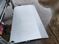 いすゞエルフ幌車小型（2t・3t）[写真08]